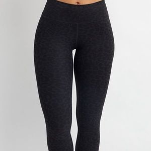 Black leopard cheetah print Savvi workout pants / leggings